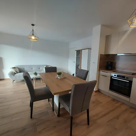 Moderne A Avec Parking Securise - Fr-1-776-117 Apartment *