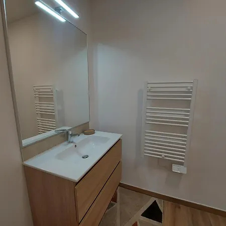 Apartment Moderne A Avec Parking Securise - Fr-1-776-117