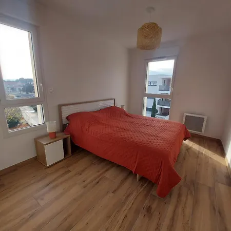 4 Pers A Avec Clim, Wifi Et Parking - Fr-1-776-117 * Argeles-sur-Mer